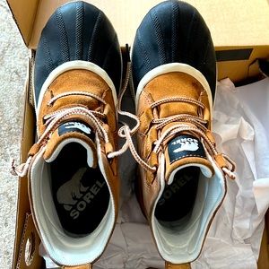 Sorel boot - waterproof